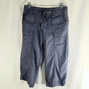 Izod NWOT Blue Draw String Waist Long Cotton Shorts with Pockets Size 6